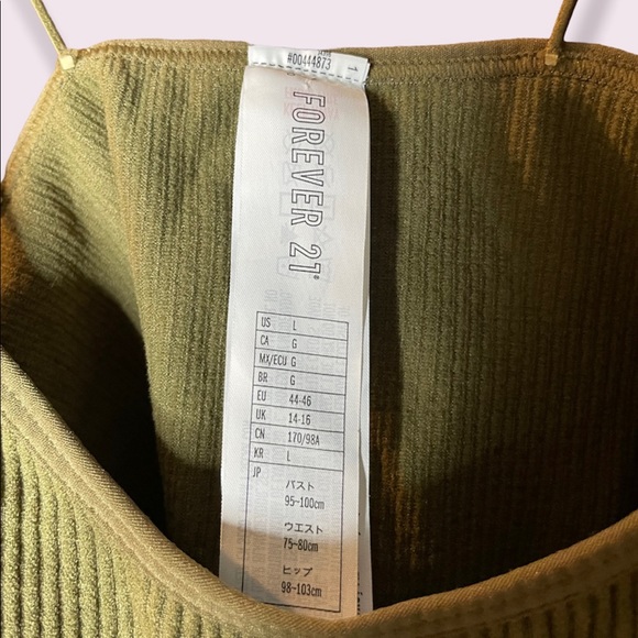 F21 dual-strap cropped cami - Picture 3 of 3